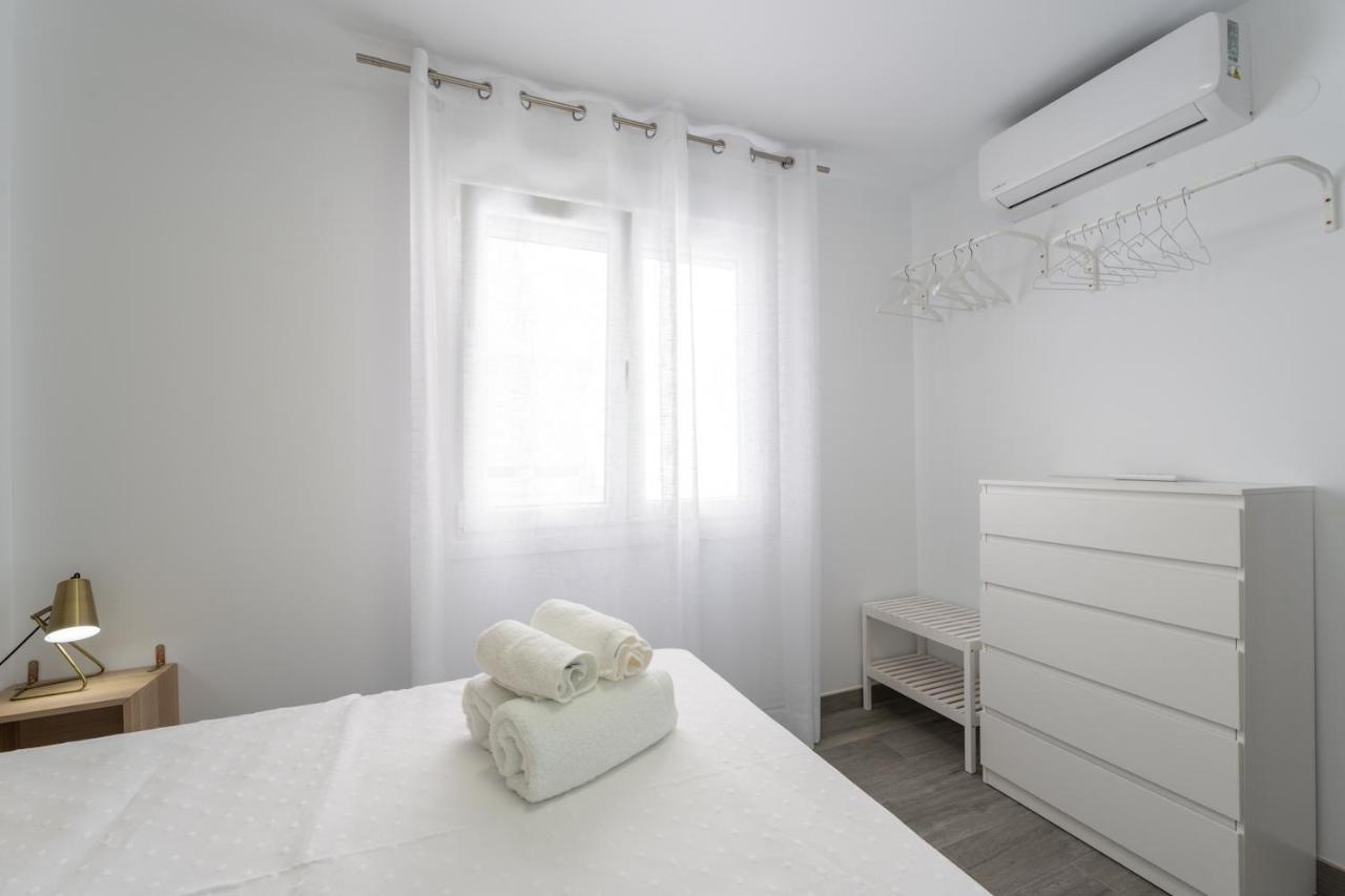 Apartamentos Joya Del Mar Torre Del Mar Εξωτερικό φωτογραφία
