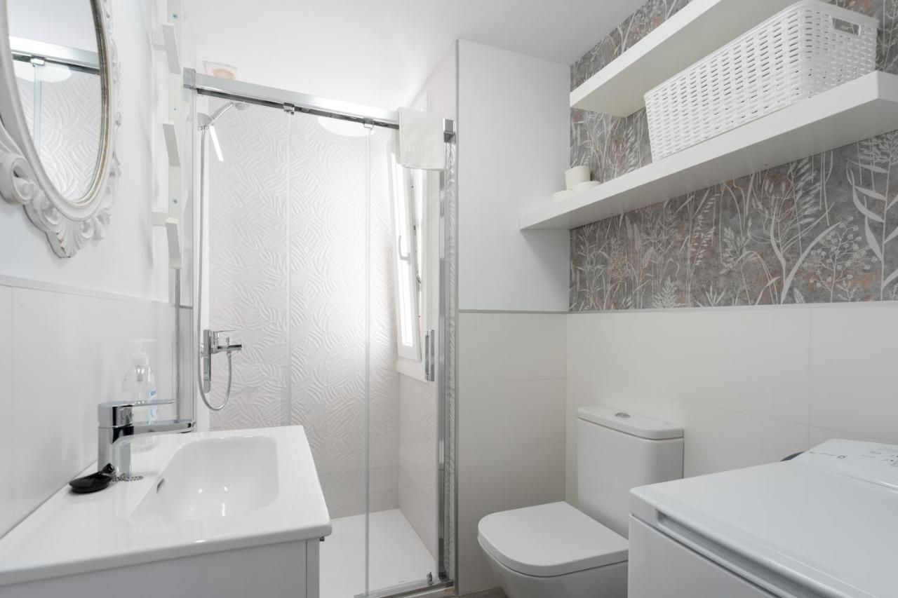 Apartamentos Joya Del Mar Torre Del Mar Εξωτερικό φωτογραφία